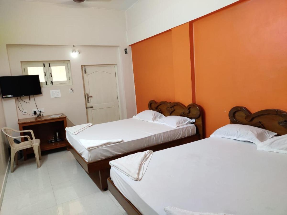 Sibi Lodge Coimbatore Extérieur photo
