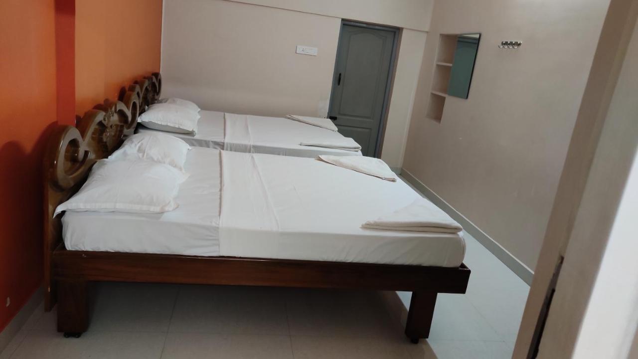 Sibi Lodge Coimbatore Extérieur photo