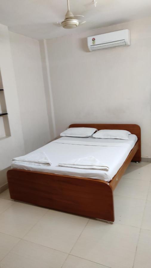 Sibi Lodge Coimbatore Extérieur photo